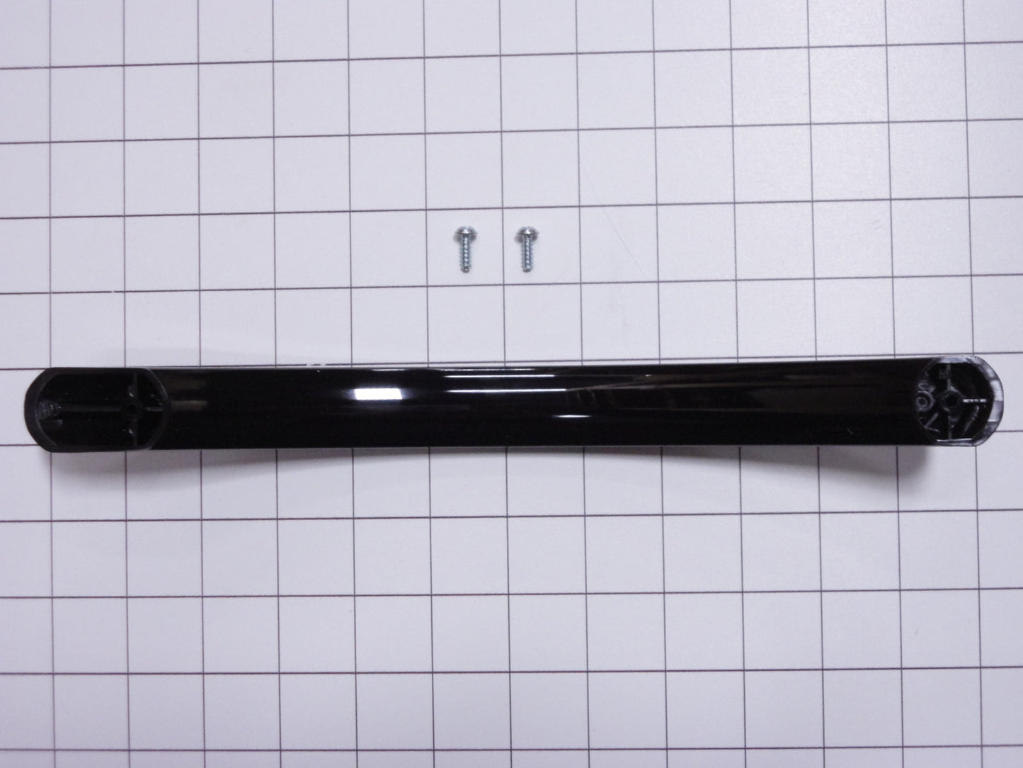 Frigidaire 5304536387 Microwave Door Handle - Black - Appliance Parts Canada