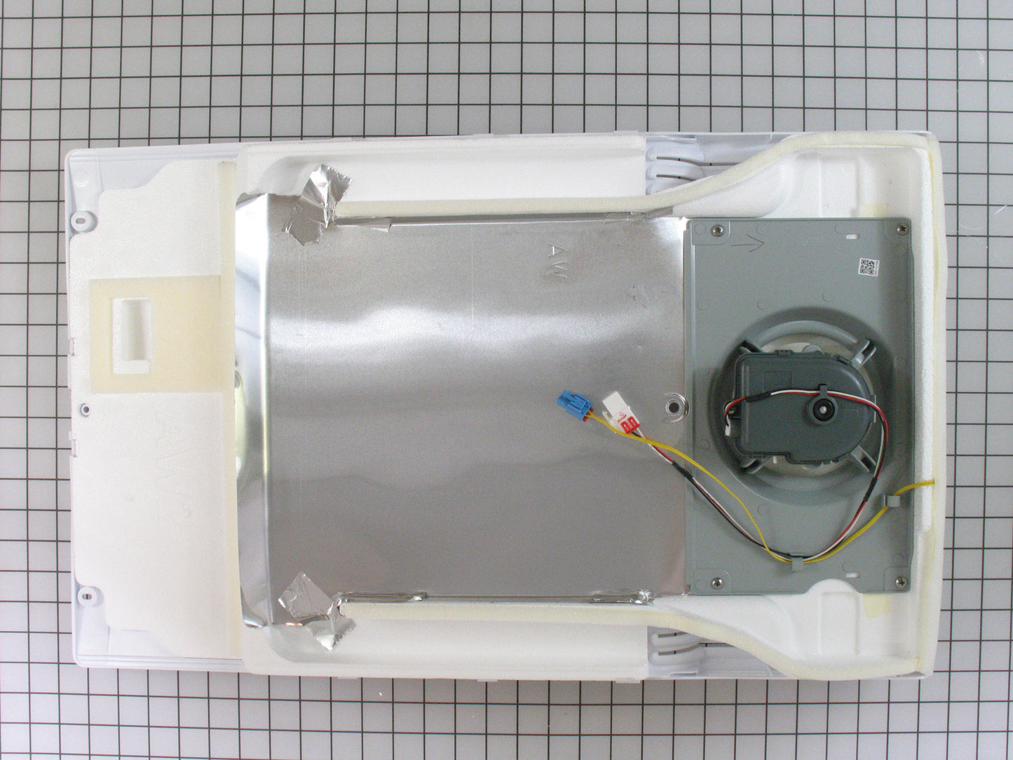 DA97-11772A Samsung Refrigerator Evaporator Cover Assembly - Appliance Parts Canada