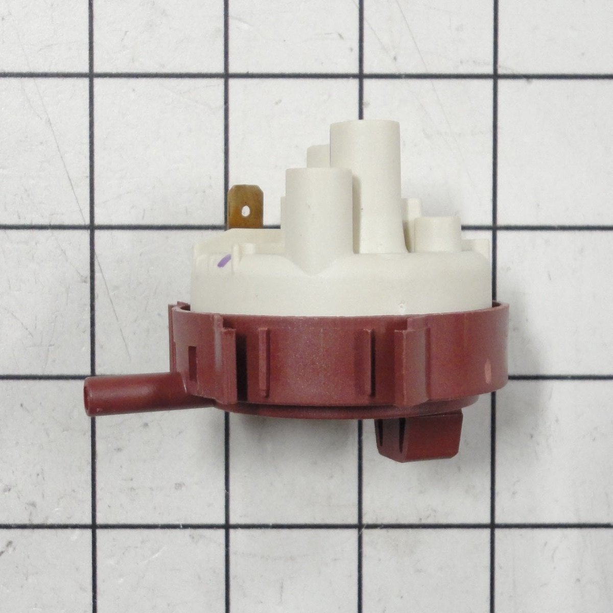 Frigidaire 5304475606 SWITCH, PRESSURE - Appliance Parts Canada