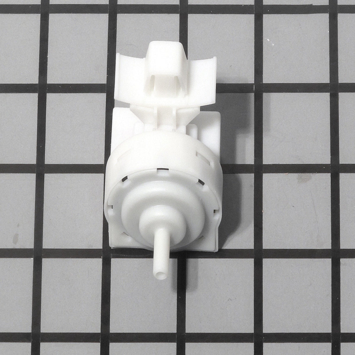 Frigidaire 5304504885 SENSOR,PRESSURE,GREY - Appliance Parts Canada