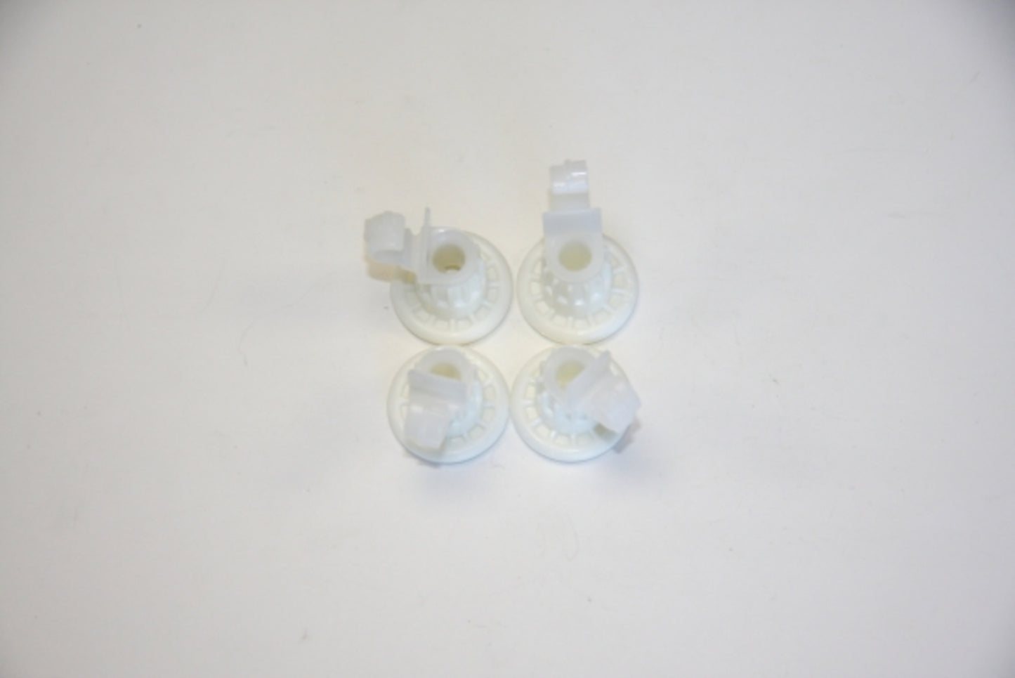 WG04A01222 GE Dishwasher Roller and Stuf Assembly