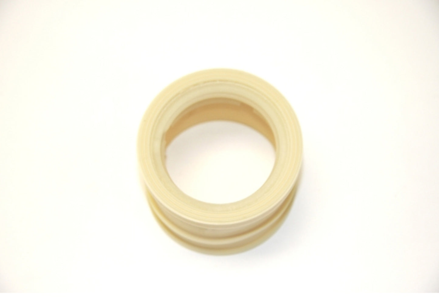 WG04F01561 GE Dishwasher Lower Spray Arm Support Connector - Appliance Parts Canada