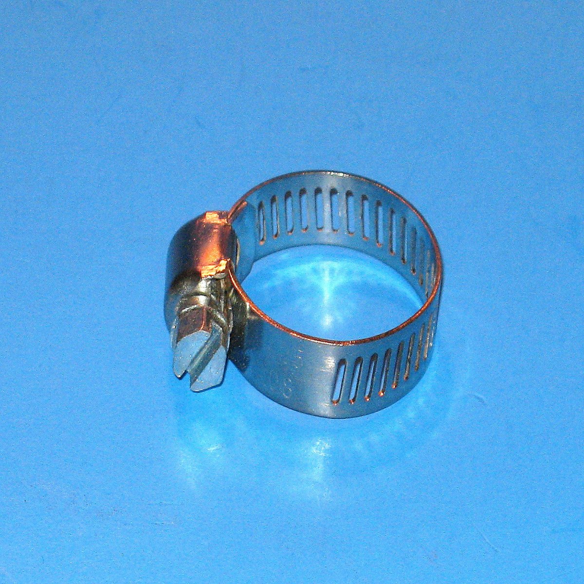 WP596669 Whirlpool Dishwasher Hose Clamp - Appliance Parts Canada